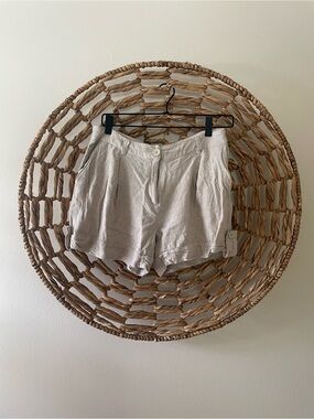 Blue Sols Light Beige Women's Shorts